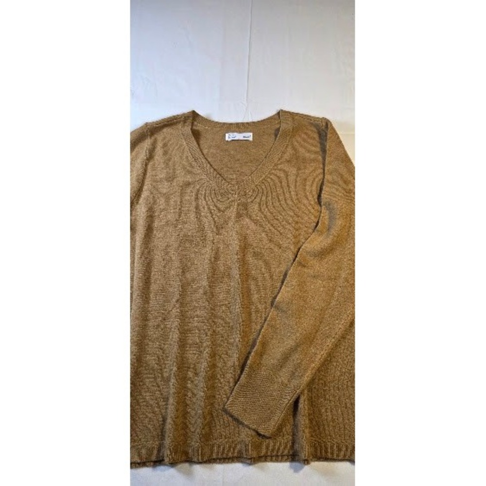 Croft & Barrow Womens V-Neck Sweater Camel Brown Long Sleeve Knit Medium